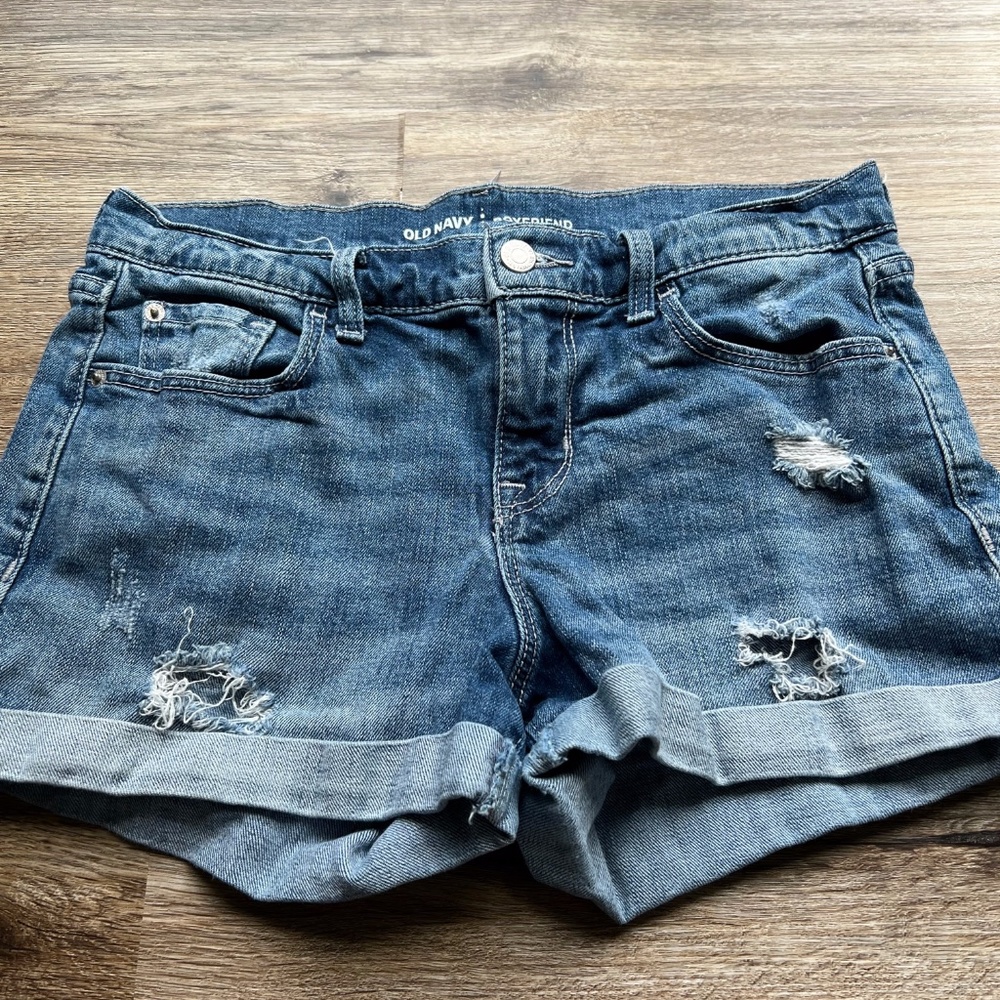 Old Navy Boyfriend Jean Shorts